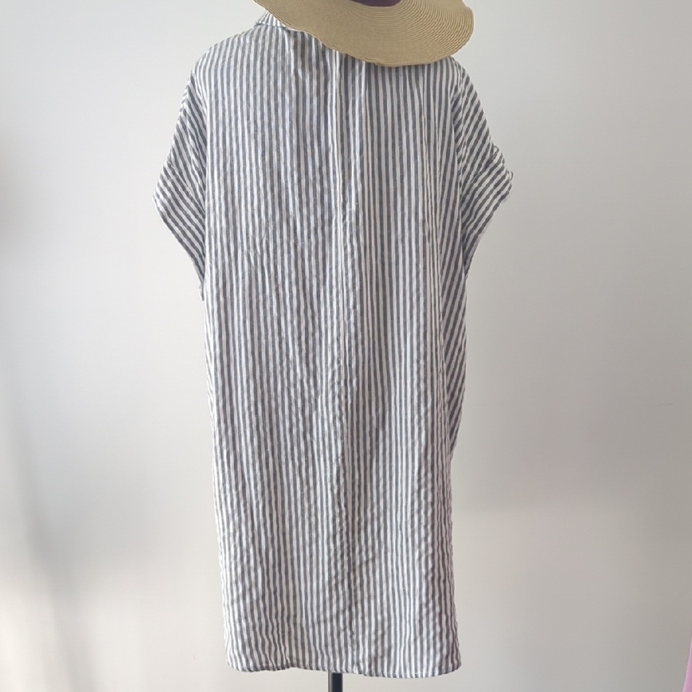 Gray and White Striped Dress - Picture 3 of 6